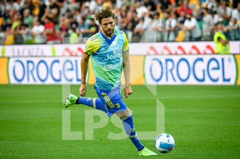 2021-08-22 - Manuel Locatelli (Juventus) portrait in action during warm up - UDINESE CALCIO VS JUVENTUS FC - ITALIAN SERIE A - SOCCER