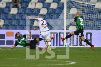 2021-09-17 - Dennis Praet del Torino colpisce il palo - US SASSUOLO VS TORINO FC - ITALIAN SERIE A - SOCCER