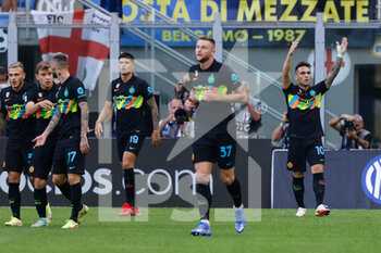 2021-09-18 - Lautaro Martinez (FC Internazionale) celebrates after scoring the opener - INTER - FC INTERNAZIONALE VS BOLOGNA FC - ITALIAN SERIE A - SOCCER