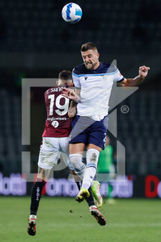 2021-09-23 - Sergej Milinkovic-Savic (S.S. Lazio) fights for the ball with Antonio Sanabria (Torino FC) - TORINO FC VS SS LAZIO - ITALIAN SERIE A - SOCCER