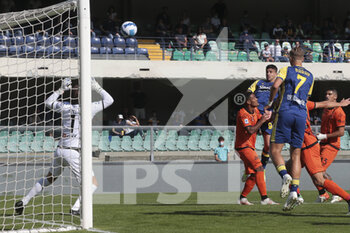 2021-10-03 - il colpo di testa di 99 Giovanni Simeone -Verona che vale il gol del vantaggio - HELLAS VERONA FC VS SPEZIA CALCIO - ITALIAN SERIE A - SOCCER