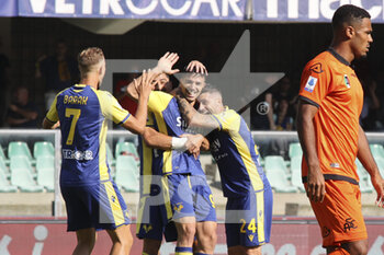 2021-10-03 - l'esultanza di 99 Giovanni Simeone -Verona dopo il gol del vantaggio - HELLAS VERONA FC VS SPEZIA CALCIO - ITALIAN SERIE A - SOCCER