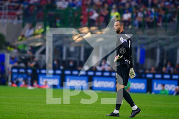 2021-09-25 - Samir Handanovic of Fc Internazionale during the Italian championship Serie A football match between FC Internazionale and Atalanta Bergame on September 25, 2021 at Giuseppe Meazza stadium in Milan, Italy - FC INTERNAZIONALE VS ATALANTA BC - ITALIAN SERIE A - SOCCER