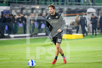 2021-10-18 - Venezia's Mattia Aramu portrait in action during warm up - VENEZIA FC VS ACF FIORENTINA - ITALIAN SERIE A - SOCCER