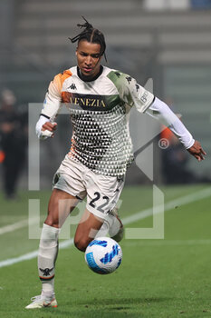 2021-10-23 - Tyronne Ebuehi (Venezia FC) in action - US SASSUOLO VS VENEZIA FC - ITALIAN SERIE A - SOCCER