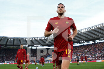 2021-10-24 - Jordan Veretout of Roma warming up before the Italian championship Serie A football match between AS Roma and SSC Napoli on October 24, 2021 at Stadio Olimpico in Rome, Italy - AS ROMA VS SSC NAPOLI - ITALIAN SERIE A - SOCCER