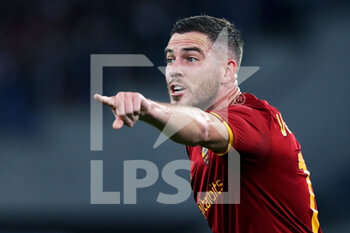 2021-10-24 - Jordan Veretout of Roma gestures during the Italian championship Serie A football match between AS Roma and SSC Napoli on October 24, 2021 at Stadio Olimpico in Rome, Italy - AS ROMA VS SSC NAPOLI - ITALIAN SERIE A - SOCCER