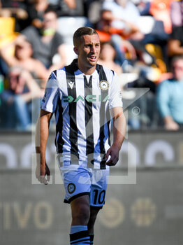 2021-10-17 - Gerard Deulofeu (Udinese) portrait - UDINESE CALCIO VS BOLOGNA FC - ITALIAN SERIE A - SOCCER