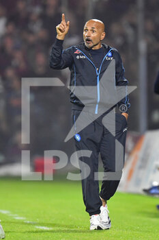 2021-10-31 - Napoli's head coach Luciano Spalletti gestures  - US SALERNITANA VS SSC NAPOLI - ITALIAN SERIE A - SOCCER