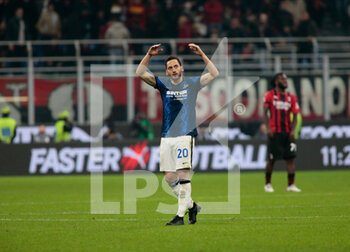 2021-11-07 - Calhanoglu of Inter during the Italian championship Serie A football match between AC Milan and FC Internazionale on November 7, 2021 at San Siro stadium in Milan, Italy - AC MILAN VS INTER - FC INTERNAZIONALE - ITALIAN SERIE A - SOCCER
