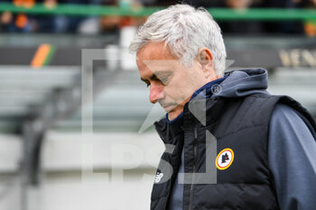 2021-11-07 - Roma's Head Coach José Mourinho - VENEZIA FC VS AS ROMA - ITALIAN SERIE A - SOCCER