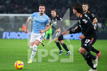 2021-11-20 - Sergej Milinkovic Savic of Lazio in action during the Italian championship Serie A football match between SS Lazio and Juventus FC on November 20, 2021 at Stadio Olimpico in Rome, Italy - SS LAZIO VS JUVENTUS FC - ITALIAN SERIE A - SOCCER
