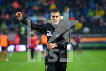2021-11-27 - The referee Livio Marinelli portrait - VENEZIA FC VS INTER FC - ITALIAN SERIE A - SOCCER
