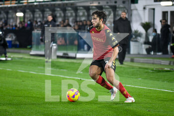 2021-11-27 - Venezia's Sofian Kiyine portrait in action - VENEZIA FC VS INTER FC - ITALIAN SERIE A - SOCCER