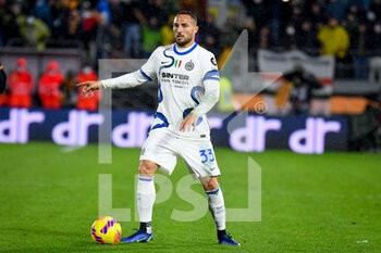2021-11-27 - Inter's Danilo D'Ambrosio portrait in action - VENEZIA FC VS INTER FC - ITALIAN SERIE A - SOCCER