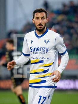 2021-12-05 - Verona's Federico Ceccherini - VENEZIA FC VS HELLAS VERONA FC - ITALIAN SERIE A - SOCCER