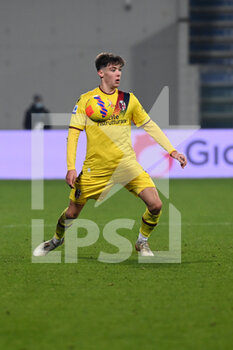 2021-12-22 - aaron Hickey (Bologna FC) in action - US SASSUOLO VS BOLOGNA FC - ITALIAN SERIE A - SOCCER