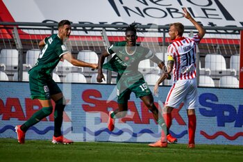 2021-09-18 - Esultanza di Idrissa Toure' (Pisa) dopo aver segnato il gol del 1-1 - LR VICENZA VS AC PISA - ITALIAN SERIE B - SOCCER