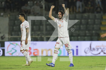 2021-09-22 - Gianmaria Zanandrea (Perugia) celebrates the second goal of the match - US CREMONESE VS AC PERUGIA - ITALIAN SERIE B - SOCCER