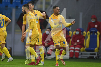 2021-11-01 - FROSINONE, ITALY - November 1 : Gabriel  Charpentier of Frosinone  celebrates with his team mates after scores  the  goal during    soccer match between  Frosinone  and Crotone at Stadio Benito Stirpe on November 1,2021  in Frosinone Italy
 - FROSINONE CALCIO VS FC CROTONE - ITALIAN SERIE B - SOCCER
