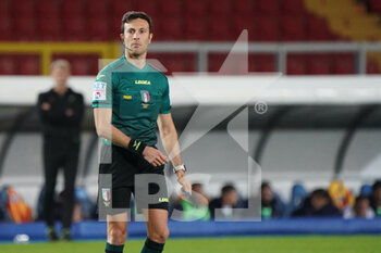 2021-11-26 - the referee Daniele Paterna (Teramo) - US LECCE VS TERNANA CALCIO - ITALIAN SERIE B - SOCCER