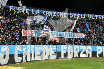 2021-11-30 - Fans of Pisa thank Francesco Lisi, who was a player of Pisa in the past season. - AC PISA VS AC PERUGIA - ITALIAN SERIE B - SOCCER