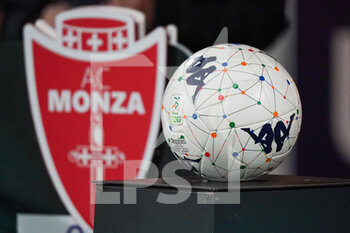 2021-11-30 - BKT Serie B Ball - AC MONZA VS COSENZA CALCIO - ITALIAN SERIE B - SOCCER