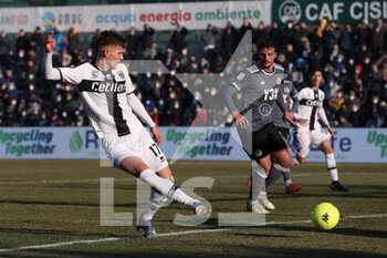 2021-12-18 - Dawid Adrian Benedyczak (Parma Calcio 1913) scores his side’s second goal of the match - US ALESSANDRIA VS PARMA CALCIO - ITALIAN SERIE B - SOCCER