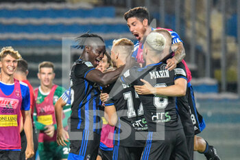 2021-08-22 - exultation of the players Pisa Sporting Club after scored a goal - AC PISA VS SPAL - ITALIAN SERIE B - SOCCER