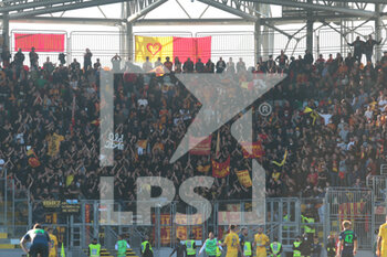 2021-11-20 - US Lecce fans during the Italian Serie B 2021/22 football match between Frosinone Calcio and US Lecce at the Benito Stirpe stadium in Frosinone, Italy on 20th November 2021 - FROSINONE CALCIO VS US LECCE - ITALIAN SERIE B - SOCCER