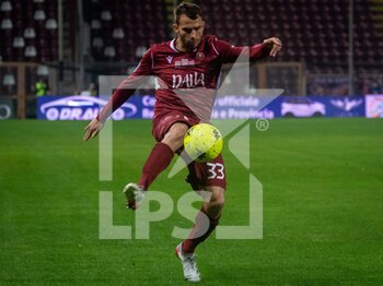 2021-12-12 - Ivan Lakicevic (Reggina) shot - REGGINA VS ALESSANDRIA - ITALIAN SERIE B - SOCCER