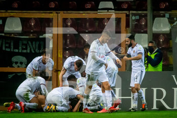 2021-12-12 - Simone Corazza(Alessandria) celebrates after scoring a gol 0-2 - REGGINA VS ALESSANDRIA - ITALIAN SERIE B - SOCCER