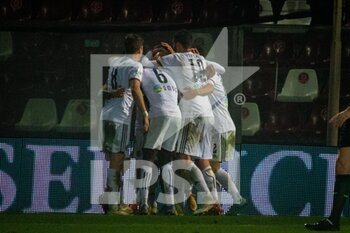 2021-12-12 - Lunetta Gabriel (Alessandria) celebrates after scoring a gol 0-3 - REGGINA VS ALESSANDRIA - ITALIAN SERIE B - SOCCER