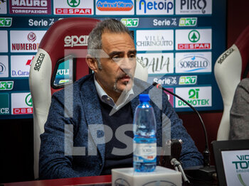 2021-12-14 - Domenico Toscano coach Reggina - PRESENTAZIONE NUOVO ALLENATORE REGGINA CALCIO MIMMO TOSCANO - ITALIAN SERIE B - SOCCER