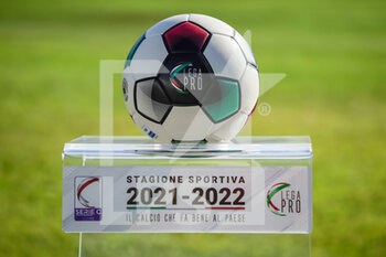 2021-08-29 - Il nuovo pallone della Lega Pro - PRO PATRIA VS ALBINOLEFFE - ITALIAN SERIE C - SOCCER