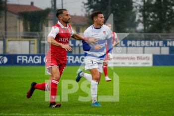 2021-09-26 - Nahuel Valentini (Padova Calcio) e Leonardo Stanzani (Pro Patria 1919) - PRO PATRIA VS PADOVA - ITALIAN SERIE C - SOCCER