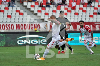 2021-09-05 - Simone Simeri (SSC Bari) mette a segno il goal del  4-0 (rig.) - BARI VS MONTEROSI - ITALIAN SERIE C - SOCCER