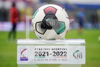 2021-10-03 - Il pallone della Lega Pro - PRO PATRIA VS VIRTUS VERONA - ITALIAN SERIE C - SOCCER