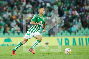 2021-08-28 - Sergio Canales of Real Betis during the Spanish championship La Liga football match between Real Betis Balompie and Real Madrid on August 28, 2021 at Benito Villamarin stadium in Sevilla, Spain - Photo Joaquin Corchero / Spain DPPI / DPPI - REAL BETIS BALOMPIE VS REAL MADRID - SPANISH LA LIGA - SOCCER