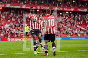 2021-09-11 - Inaki Williams of Athletic Club celebrates his goal with his teammates during the Spanish league, La Liga Santander, football match played between Athletic Club and RCD Mallorca at San Mames stadium on September 11, 2021 in Bilbao, Spain - ATHLETIC CLUB VS RCD MALLORCA - SPANISH LA LIGA - SOCCER