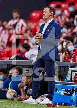 2021-09-11 - Luis Garcia Plaza, coach of RCD Mallorca, looks on during the Spanish league, La Liga Santander, football match played between Athletic Club and RCD Mallorca at San Mames stadium on September 11, 2021 in Bilbao, Spain - ATHLETIC CLUB VS RCD MALLORCA - SPANISH LA LIGA - SOCCER