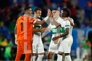 2021-09-13 - Players of Elche celebrate the victory during the spanish league, La Liga Santander, football match played between Getafe CF and Elche CF at Coliseo Alfonso Perez stadium on September 13, 2021, in Getafe, Madrid, Spain - GETAFE CF VA ELCHE CF - SPANISH LA LIGA - SOCCER
