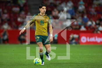 2021-09-13 - Hector Bellerin of Real Betis in action during the Spanish league, La Liga Santander, football match played between Granada CF and Real Betis at Nuevos los Carmenes stadium on September 13, 2021, in Granada, Spain - GRANADA CF VS REAL BETIS - SPANISH LA LIGA - SOCCER