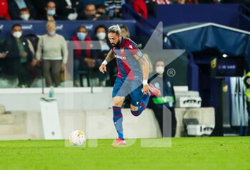 2021-10-28 - Jose Luis Morales of Levante UD during the Spanish championship Liga football match between Levante UD and Atletico de Madrid on October 28, 2021 at the Ciutat de Valencia Stadium in Valencia, Spain - LEVANTE UD VS ATLETICO DE MADRID - SPANISH LA LIGA - SOCCER