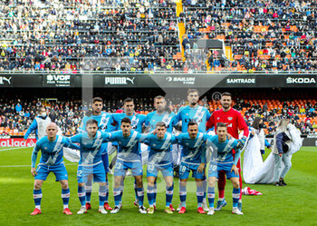 2021-11-27 - Rayo Vallecano team line up prior the Spanish championship La Liga football match between Valencia CF and Rayo Vallecano on November 27, 2021 at the Mestalla Stadium in Valencia, Spain - VALENCIA CF VS RAYO VALLECANO - SPANISH LA LIGA - SOCCER