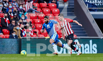 2021-12-19 - Nabil Fekir of Real Betis Balompie during the Spanish championship La Liga football match between Athletic Club and Real Betis Balompie on December 19, 2021 at San Mames stadium in Bilbao, Spain - ATHLETIC CLUB VS REAL BETIS BALOMPIE - SPANISH LA LIGA - SOCCER
