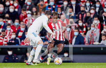 2021-12-22 - Nico Williams of Athletic Club during the Spanish championship La Liga football match between Athletic Club and Real Madrid CF on December 22, 2021 at San Mames stadium in Bilbao, Spain - ATHLETIC CLUB VS REAL MADRID CF - SPANISH LA LIGA - SOCCER