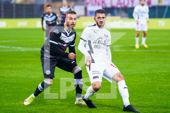 2021-10-31 - 31.10.2021, Lugano, Stadio Cornaredo, FC Lugano - Servette FC  , #24 Sandi Lovric (Lugano) against #15 Theo Valls (Servette) - FC LUGANO VS SERVETTE FC - SWISS SUPER LEAGUE - SOCCER