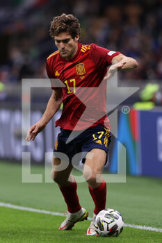 2021-10-06 - Marcos Alonso of Spain in action during the UEFA Nations League Finals 2021 semi-final football match between Italy and Spain at Giuseppe Meazza Stadium, Milan, Italy on October 06, 2021 - SEMIFINALE 2021 - ITALIA VS SPAGNA - UEFA NATIONS LEAGUE - SOCCER