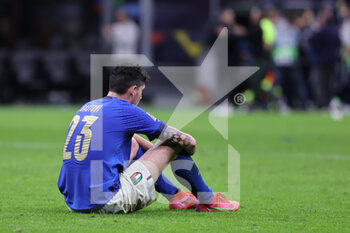 2021-10-06 - Alessandro Bastoni of Italy reacts at the end of the match during the UEFA Nations League Finals 2021 semi-final football match between Italy and Spain at Giuseppe Meazza Stadium, Milan, Italy on October 06, 2021 - SEMIFINALE 2021 - ITALIA VS SPAGNA - UEFA NATIONS LEAGUE - SOCCER